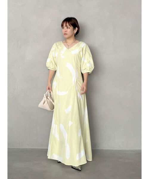 OUNNOUN（オウンノウン）の「【OUNNOUN】コクーンタックワンピース（ワンピース・レディース・ブラック/ベージュ/イエロー・MEDIUM/SMALL）」の7枚目の写真