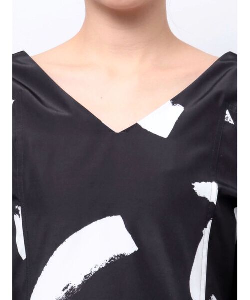 OUNNOUN（オウンノウン）の「【OUNNOUN】コクーンタックワンピース（ワンピース・レディース・ブラック/ベージュ/イエロー・MEDIUM/SMALL）」の14枚目の写真