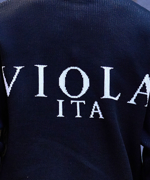 VIOLA(ヴィオラ)の「『VIOLA rumore/ヴィオラ ルモーレ』総柄ジャガードニット長袖セーター(ニット/セーター・メンズ・ホワイト/ブラック・L/M/XL)」の3枚目の写真