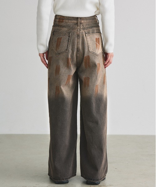 ad thie(アドティエ)の「ウォッシュグラデーションデニム(デニムパンツ・レディース・ブラウン・SMALL/MEDIUM)」の16枚目の写真