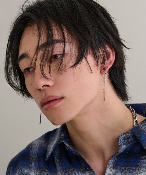 Ellno Loset（エルノロゼット）の「ロングチェーンイヤリング/両耳用（イヤリング・メンズ・シルバー・FREE）」の4枚目の写真