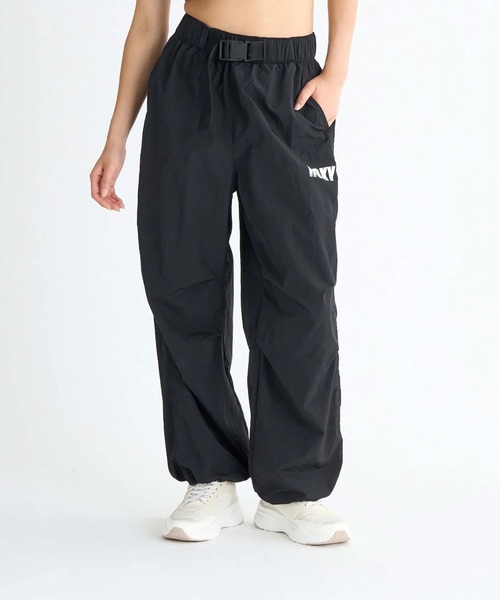 ROXY（ロキシー）の「WIGGLE JIGGLE/ロキシーナイロンパラシュートパンツ（その他パンツ・レディース・ブラック/ベージュ/オレンジ・SMALL/MEDIUM/LARGE）」の6枚目の写真