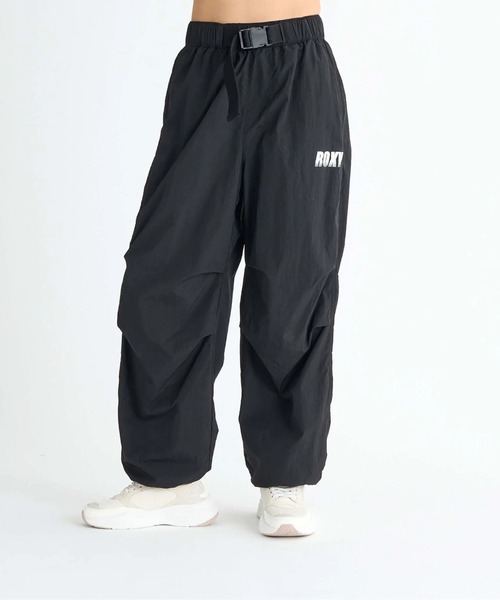 ROXY（ロキシー）の「WIGGLE JIGGLE/ロキシーナイロンパラシュートパンツ（その他パンツ・レディース・ブラック/ベージュ/オレンジ・SMALL/MEDIUM/LARGE）」の13枚目の写真