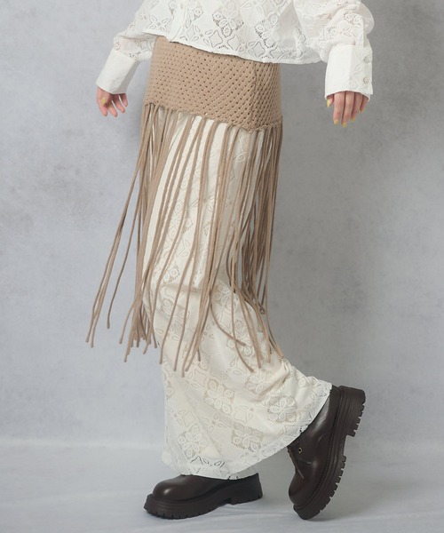 Lull(ルル)の「【Lull / ルル】フリンジスカート(レイヤード用)(スカート・レディース・チャコール/モカ/オフホワイト・ONESIZE)」の4枚目の写真