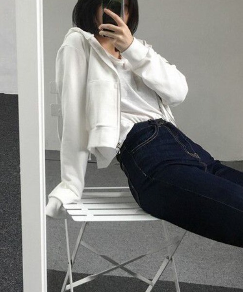 Per sist ence(パーシエンス)の「ショート丈ZIPパーカー(パーカー・レディース・ブラック/ホワイト・X-LARGE/SMALL/MEDIUM/LARGE)」の7枚目の写真