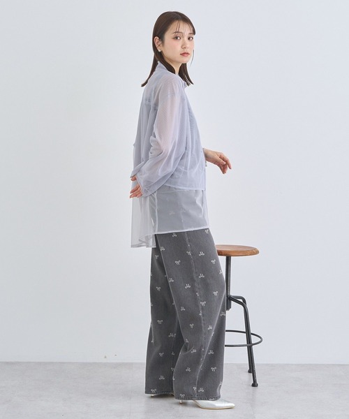 earth music&ecology（アースミュージックアンドエコロジー）の「リボンプリントデニムパンツ（デニムパンツ・レディース・ライトグレー/ライトインディゴブルー・S/M）」の6枚目の写真