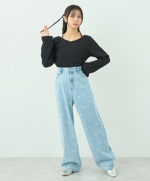 earth music&ecology（アースミュージックアンドエコロジー）の「リボンプリントデニムパンツ（デニムパンツ・レディース・ライトグレー/ライトインディゴブルー・S/M）」の11枚目の写真