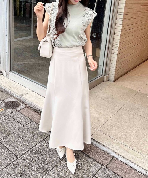 INGNI（イング）の「【WEB限定】バックレースアップマーメイドスカート（スカート・レディース・チャコールグレー/ブラック系その他3/ブラック/サックスブルー/ライトベージュ/ピンク/ボルドー/ブラウン/ブラウン系その他2/その他11/ホワイト系その他/ブラウン系4/イエロー系・M/L）」の15枚目の写真