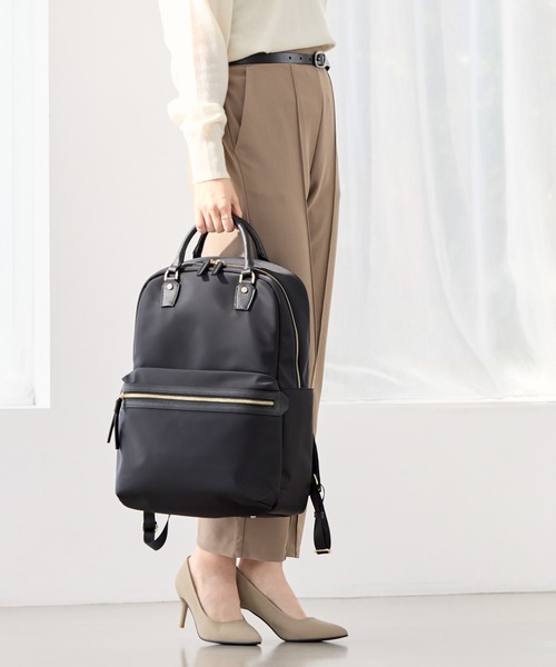 ビジネスリュック ラポルテム B4サイズ収納 15.6inchPC収納 68522