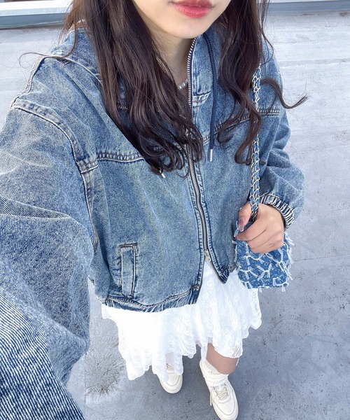 AS KNOW AS plus(アズノゥアズプラス)の「●アソートデザイン フード付きカジュアルブルゾン(デニム・フェイクレザー)(ブルゾン・レディース・ブラウン系その他/ブラック系その他/ブラック系/ブルー系/ベージュ系その他・FREE)」の7枚目の写真