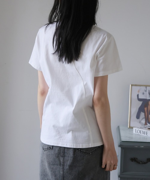 Ulysses(ユリシス)の「センターシームデザインTシャツ(Tシャツ/カットソー・レディース・ホワイト/ブラック/グレー・F)」の9枚目の写真