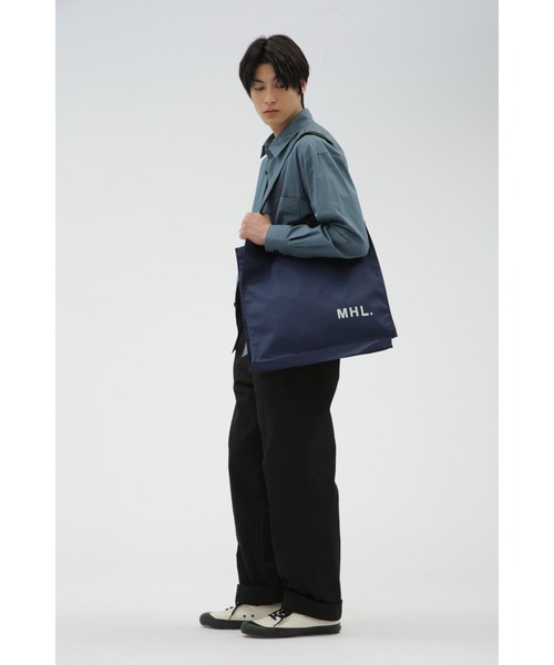 MHL.（エムエイチエル）の「ADJUSTABLE STRAP TOTE（トートバッグ・レディース・ネイビー/イエロー・FREE）」の12枚目の写真