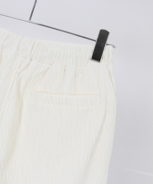 Magine(マージン)の「mp13472-Textured Jacquard Fabric Short Pants ショートパンツ(その他パンツ・メンズ・ブラック/ホワイト/チャコール・44/46/48)」の5枚目の写真