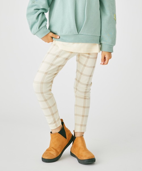 ever closet（エバークローゼット）の「総柄レギンス（レギンス/スパッツ・キッズ・モカ/チャコール/ブルー系その他/グレー系その他2/ネイビー/ホワイト系その他/ブラウン系その他/グレー系その他/ブラウン系その他4/ブラウン系その他6/ブラウン系その他7/オレンジ系1/ブラック系その他/ホワイト/グレー/ブラック系その他2・80ｃｍ/90cm/100cm/110cm/120cm/130cm/140cm/150cm）」の3枚目の写真