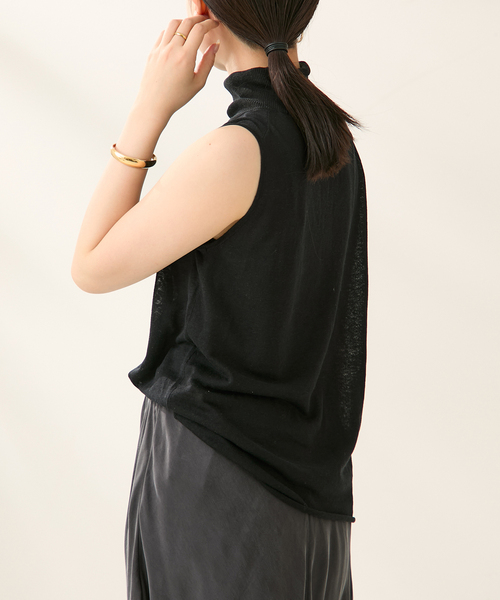 plage(プラージュ)の「silk/linen nuance プルオーバー(ニット/セーター・レディース・ブラック/カーキ・FREE)」の13枚目の写真