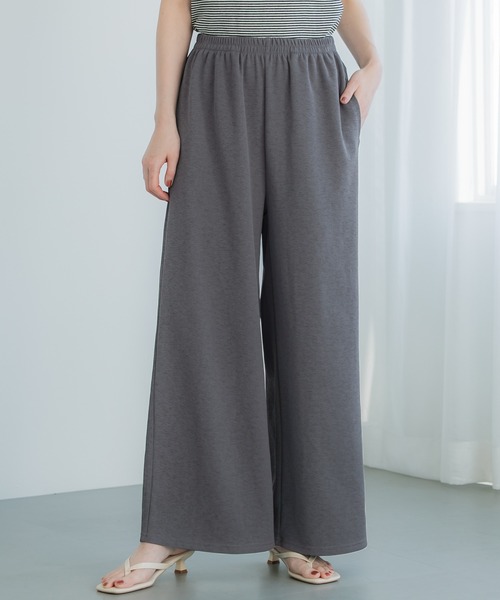 coca(coca)(コカ)の「EASYTECH ジェリースウェットワイドパンツ(スウェットパンツ・レディース・アイボリー/チャコール・S/M/L)」の1枚目の写真