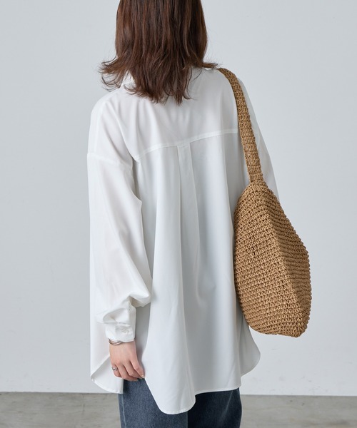 COLONY 2139（コロニートゥーワンスリーナイン）の「シャツラッシュガード（ラッシュガード・レディース・オフホワイト/ブラック/サックスブルー・FREE）」の18枚目の写真