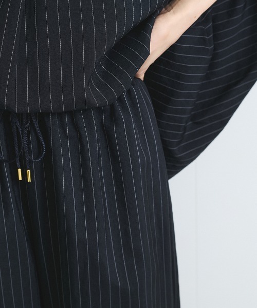 VICKY（ビッキー）の「タンブラーブッチャーイージーパンツ≪セットアップ対応/手洗い可能≫（その他パンツ・レディース・ブラウン/ダークネイビー/グレー系その他/ブルー/チャコールグレー・M）」の8枚目の写真