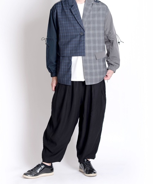 MARAI(マーライ)の「テーパードチノパンツ サルエルパンツ ゆったり(チノパンツ・レディース・ブラック/カーキ/ピンク/グレー/ベージュ・FREE)」の16枚目の写真