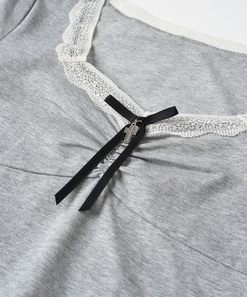 FCMM（エフシーエムエム）の「【日本限定】SHIRRING S/S TEE / シャーリングショートスリーブT（Tシャツ/カットソー・レディース・グレー/ブラック・SMALL/MEDIUM）」の14枚目の写真
