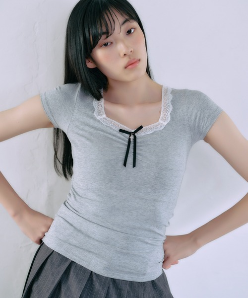 FCMM（エフシーエムエム）の「【日本限定】SHIRRING S/S TEE / シャーリングショートスリーブT（Tシャツ/カットソー・レディース・グレー/ブラック・SMALL/MEDIUM）」の12枚目の写真
