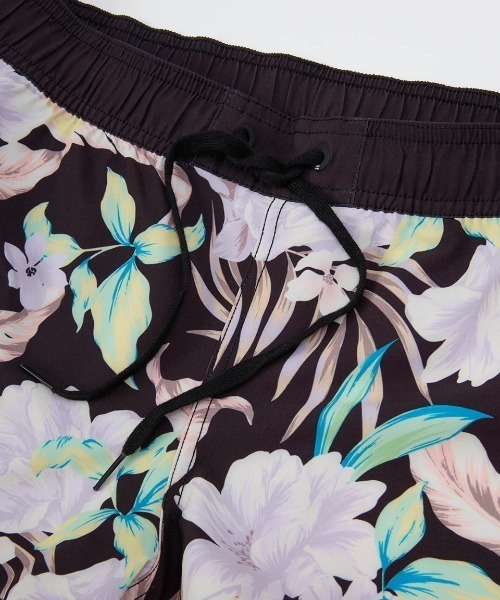 BILLABONG GIRL(ビラボンガール)の「BILLABONG レディース SHADOW TROPIC SHORT BOARDSHORTS ボードショーツ 【2025年春夏モデル】/ビラボンウエストゴムUVケア花柄サーフトランクス・ボードショーツ(水着)(水着・レディース・ブルー/マルチ・MEDIUM/LARGE/SMALL)」の14枚目の写真