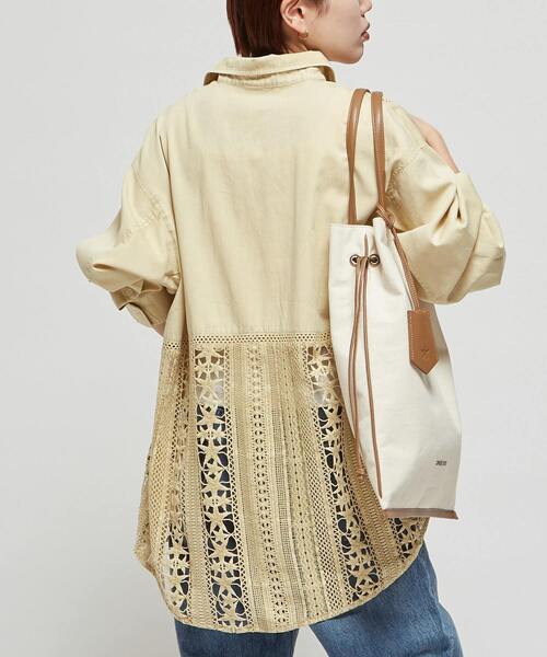 CONVERSE TOKYO(コンバーストウキョウ)の「【STAR★LACE】ACID WASHING LACE DOCKING OVER SHIRT(シャツ/ブラウス・レディース・イエロー/ブラック/サックスブルー・FREE)」の3枚目の写真