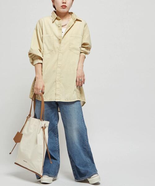 CONVERSE TOKYO(コンバーストウキョウ)の「【STAR★LACE】ACID WASHING LACE DOCKING OVER SHIRT(シャツ/ブラウス・レディース・イエロー/ブラック/サックスブルー・FREE)」の5枚目の写真