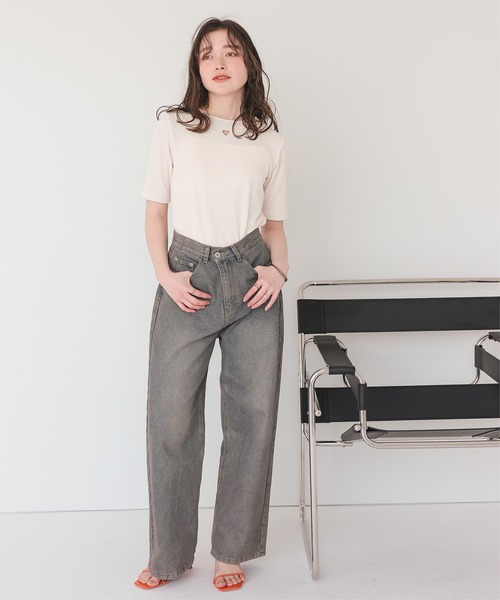 titivate(ティティベイト)の「ハートカット刺繍前後2wayハーフスリーブTシャツ(Tシャツ/カットソー・レディース・ブラック/ホワイト/ダークネイビー/レッド/アイボリー・M/S/L)」の11枚目の写真