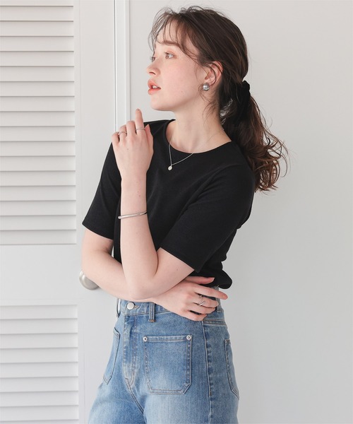 titivate(ティティベイト)の「ハートカット刺繍前後2wayハーフスリーブTシャツ(Tシャツ/カットソー・レディース・ブラック/ホワイト/ダークネイビー/レッド/アイボリー・M/S/L)」の14枚目の写真