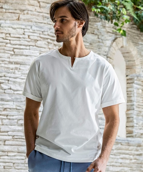 AKM Contemporary(エイケイエムコンテンポラリー)の「【WEB・直営店限定】AKM Contemporary(エイケイエムコンテンポラリー)ワンボタン リラックスシルエット 天竺シャツ 半袖シャツ(Tシャツ/カットソー・メンズ・オフホワイト/ブラック/ネイビー・S/M/L/XL/XXL)」の1枚目の写真