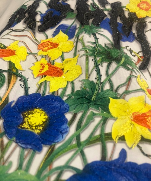 MSGM(エムエスジーエム)の「MSGM グラフィックFLOWER 刺繍ロゴTシャツ(Tシャツ/カットソー・レディース・ホワイト・S)」の7枚目の写真