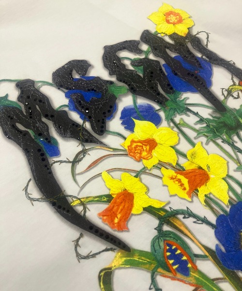 MSGM(エムエスジーエム)の「MSGM グラフィックFLOWER 刺繍ロゴTシャツ(Tシャツ/カットソー・レディース・ホワイト・S)」の8枚目の写真