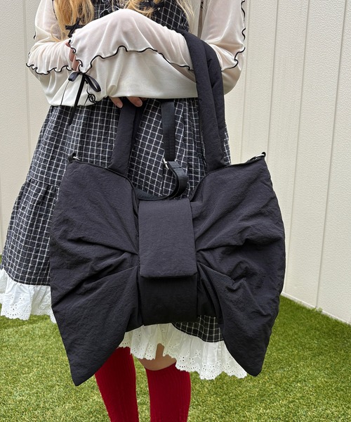 kutir（クティール）の「kutirlune／2way ビッグリボンバッグ（ショルダーバッグ・レディース・イエロー/ブラック/レッド・FREE）」の2枚目の写真