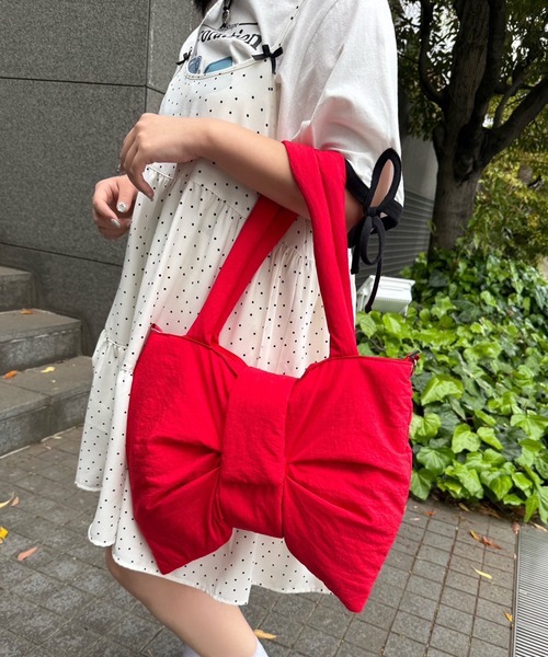 kutir（クティール）の「kutirlune／2way ビッグリボンバッグ（ショルダーバッグ・レディース・イエロー/ブラック/レッド・FREE）」の8枚目の写真