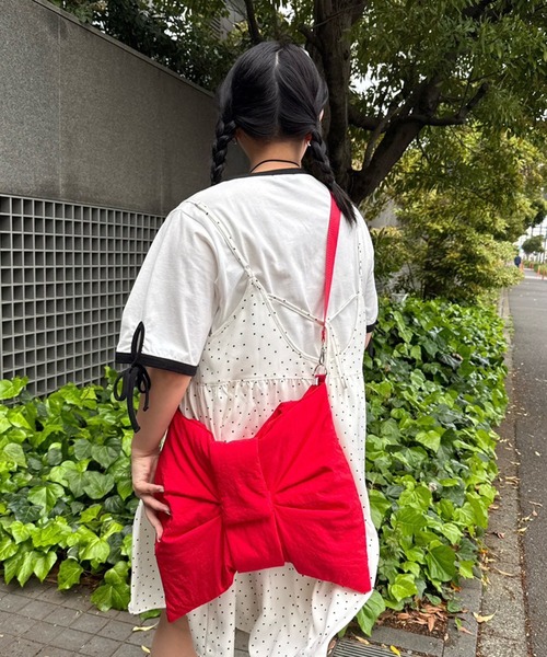 kutir（クティール）の「kutirlune／2way ビッグリボンバッグ（ショルダーバッグ・レディース・イエロー/ブラック/レッド・FREE）」の11枚目の写真