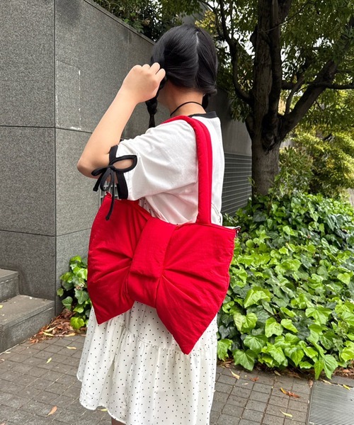 kutir（クティール）の「kutirlune／2way ビッグリボンバッグ（ショルダーバッグ・レディース・イエロー/ブラック/レッド・FREE）」の12枚目の写真