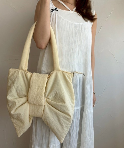 kutir（クティール）の「kutirlune／2way ビッグリボンバッグ（ショルダーバッグ・レディース・イエロー/ブラック/レッド・FREE）」の18枚目の写真