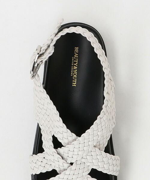 BEAUTY&YOUTH UNITED ARROWS（ビューティーアンドユースユナイテッドアローズ）の「レザーライクメッシュ クロスサンダル（サンダル・レディース・ブラック/ホワイト・38/37/36）」の8枚目の写真