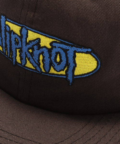 PLEASURES(プレジャー)の「PLEASURES × SlipKnot SNAPBACK(キャップ・メンズ・ブラウン・FREE)」の2枚目の写真