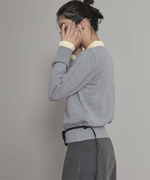 miette（ミエット）の「シャツレイヤード風カーディガン（カーディガン/ボレロ・レディース・グレー/イエロー/ネイビー/ブラウン/チャコール/ブラック/ブルー系その他/アイボリー・M/S）」の13枚目の写真