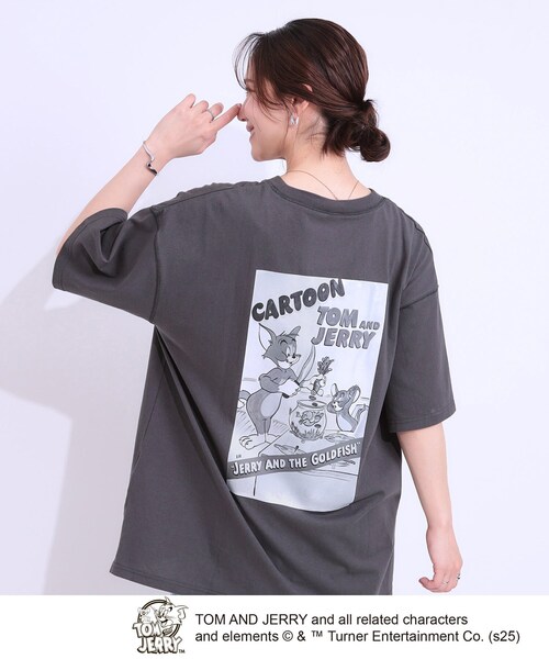 Cutie Blonde（キューティーブロンド）の「【TOM and JERRY 別注】BIG T（Tシャツ/カットソー・レディース・チャコール/ブラック系1・00）」の4枚目の写真