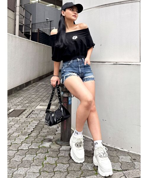 GDエンボスオフショルトップス（Tシャツ/カットソー）｜GYDA