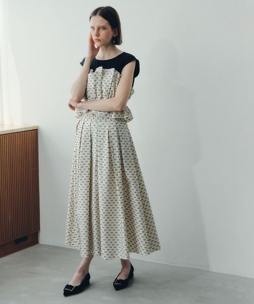 YECCA VECCA(イェッカヴェッカ)の「タックフレアスカート(スカート・レディース・ストライプ/ドット・S/M)」の11枚目の写真