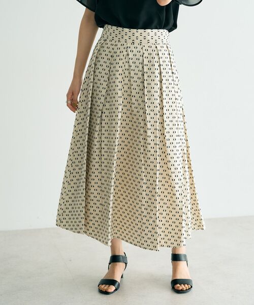 YECCA VECCA(イェッカヴェッカ)の「タックフレアスカート(スカート・レディース・ストライプ/ドット・S/M)」の14枚目の写真