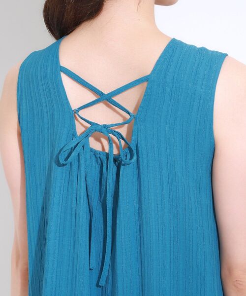 DRESKIP（ドレスキップ）の「【S-LL】後ろ姿も抜かりなく 1枚でサマ見え ティアードワンピース（ワンピース・レディース・ブルー系その他/ブラック/ダークブラウン・04/03/02/01）」の20枚目の写真