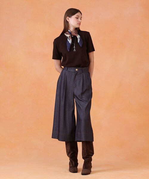 ANAYI(アナイ)の「コットン天竺刺繍プルオーバー(Tシャツ/カットソー・レディース・ブラック/ブルー/ホワイト/ブラウン・38/36)」の18枚目の写真