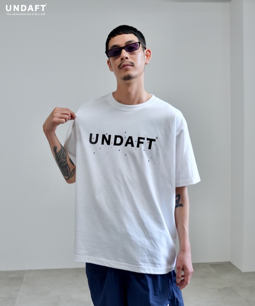 BASIS(ベイシス)の「UNDAFT ドットロゴTシャツ(Tシャツ/カットソー・メンズ・ホワイト・MEDIUM/LARGE/X-LARGE)」の13枚目の写真