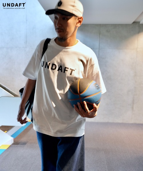 BASIS(ベイシス)の「UNDAFT ドットロゴTシャツ(Tシャツ/カットソー・メンズ・ホワイト・MEDIUM/LARGE/X-LARGE)」の14枚目の写真