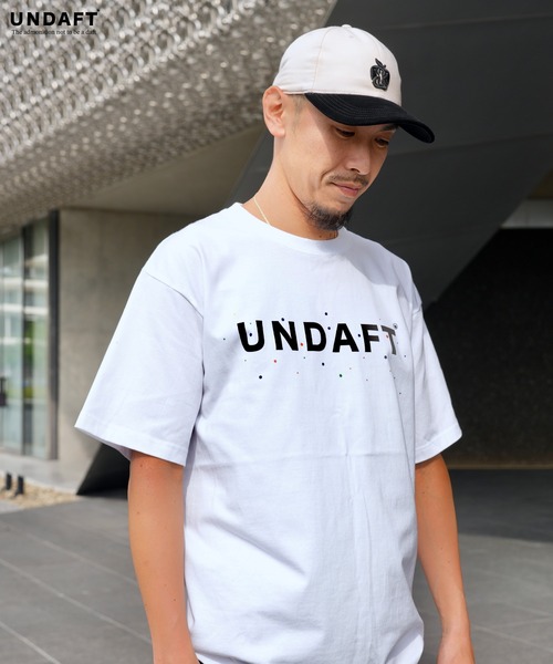 BASIS(ベイシス)の「UNDAFT ドットロゴTシャツ(Tシャツ/カットソー・メンズ・ホワイト・MEDIUM/LARGE/X-LARGE)」の2枚目の写真